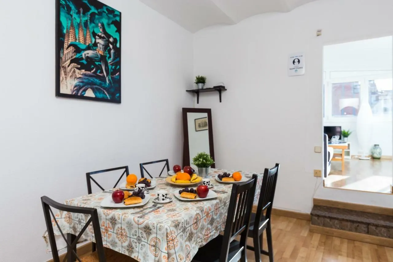 Key Sagrada Familia / Marina 223 Apartment Barcelona 0*,  Spain