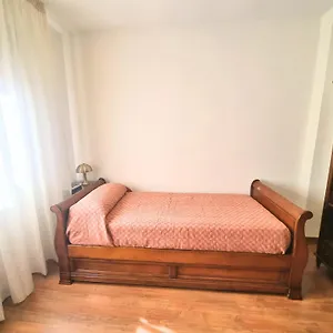 https://encanto-en-arco-elvira-centro-junto-a-catedral.es-andalucia.com